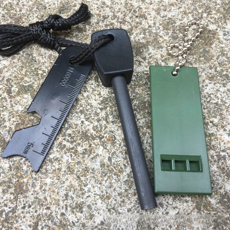 야외 생존 화덕 점화 키트, 페로세륨 막대 플린트와 다 - Magnesium Fire Starter 리뷰 및 가격